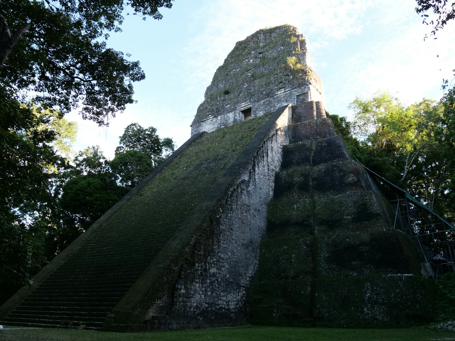 Traditional Mayan Massages: A Path to Wellness